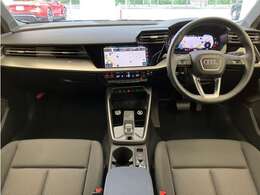 認定中古車低金利をご利用も可能となります、車種、年数、プランにて金利は変動致しますが、ローンシュミレーション作成も可能となりますので、お気軽にお申し付け下さいませ。※フリーダイヤル：0078-6002-980423