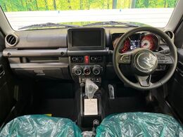 グループ総在庫数約30，000台！！全国の系列店からメーカー・車種問わずご紹介出来るので、あなたにピッタリのお車が見つかるはずです♪まずはお問い合わせ下さい☆