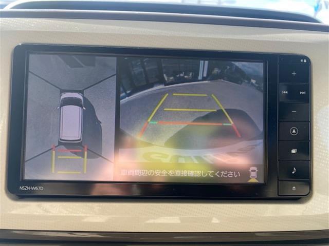 ◆パノラミックビュー【運転席からの目視だけでは見にくい、車両周辺の状況をリアルタイムでしっかり確認できます。】