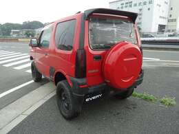少人数経営でコストカットをすることで、ロープライス販売に繋げております、　そのため不在の場合が御座いますご来店の際にあらかじめご連絡いただけると助かります♪在庫車多数で業者さんにも販売実績ございます！