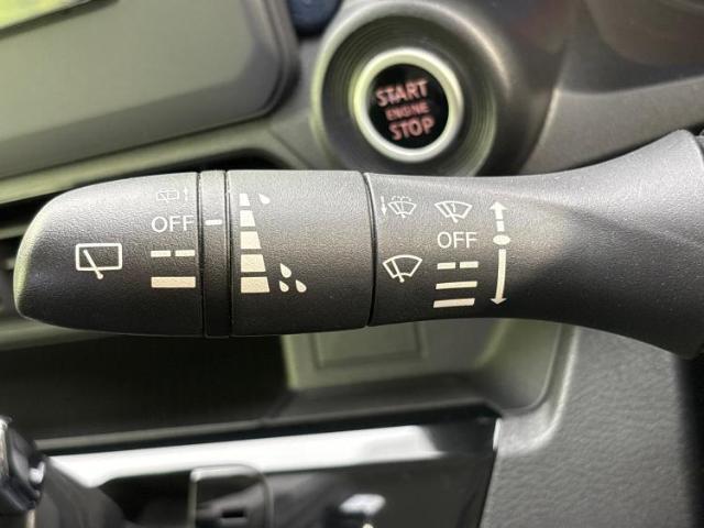 お車に合わせて無料保証以外にも、保証範囲、期間、距離を拡充させた有料保証もご用意しております！中古車の購入が初めてで不安・・・というお客様もご安心ください！