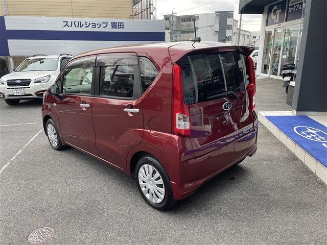 エンジンルームや下廻りの写真などもご要望ください。