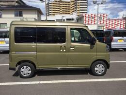 運転席側の画像です。