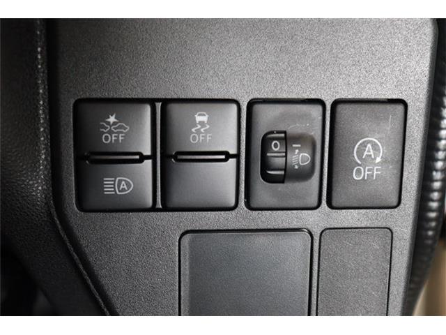 自動で障害物を検知してブレーキ補助をしてくれます！
