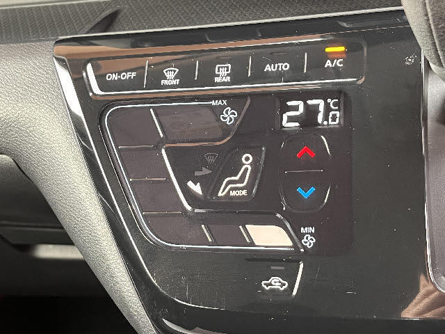 今月末までの特別キャンペーン実施中！感謝の気持ちを込めて特選中古車・登録済未使用車のプライスを徹底的に見直しました！