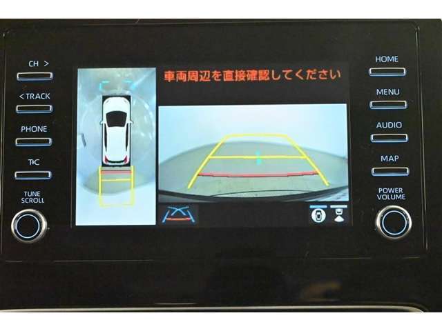 パノラミックビューモニター付きです。車両を上から見たような映像をディスプレイオーディオ画面に表示。運転席からの目視だけでは見にくい、車両周辺の状況をリアルタイムでしっかり確認できます。