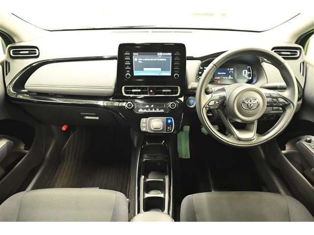 『トヨタ認定中古車』3つの安心を1台にセット！1.徹底した洗浄　2.車両検査証明書つき　3.ロングラン保証つき　全てをクリアした【安心】の証！詳しくスタッフまでお気軽にお問い合わせ下さい。