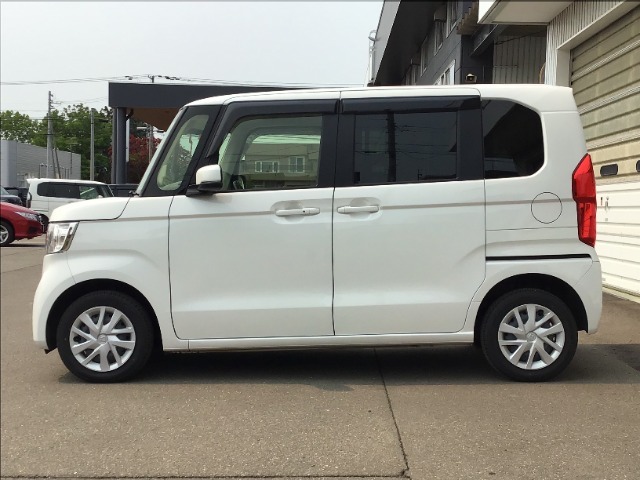 指定整備工場完備！オイル交換から、車検、さらには板金塗装まで自社で承ります！