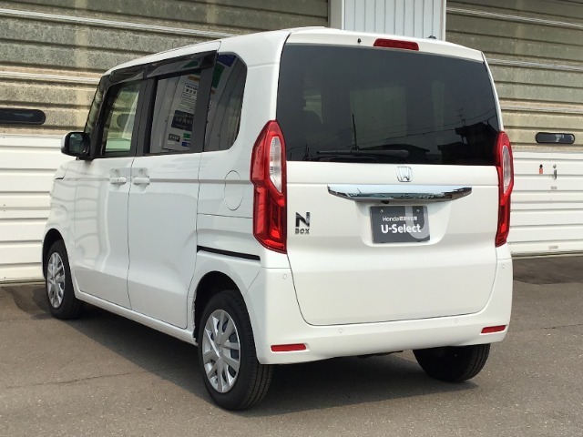 任意保険も取扱いしております。新しいお車に合った保険内容でしっかりサポートいたします。まずはお見積もりからお気軽にお問い合わせください！
