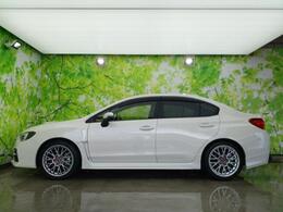 WECARSの在庫ページをご覧いただき誠にありがとうございます！WECARSは「お客様第一」をモットーにお客様のカーライフを全力でサポートいたします！