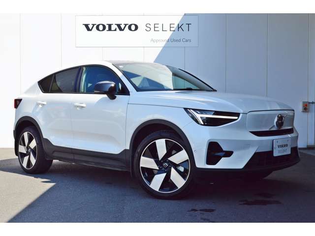VOLVOは先進の安全装置も全グレードに標準装備です