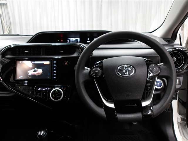 運転席に座ると☆こんな感じです♪