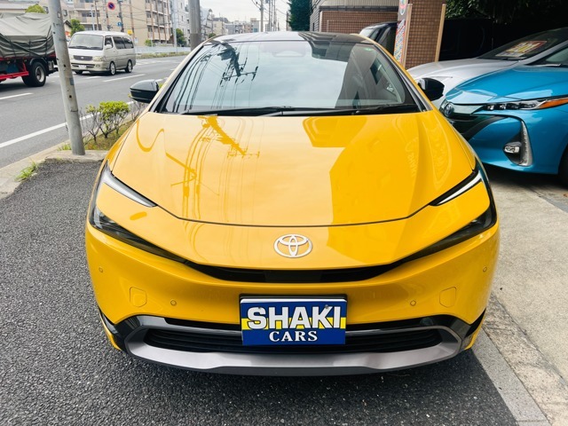 中古車に付き、外装傷が多少ございますが、ご了承下さい。