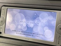 【純正ナビ】人気の純正ナビを装備。オーディオ機能も充実しており、Bluetooth接続すればお持ちのスマホやMP3プレイヤーの音楽を再生可能！毎日の運転がさらに楽しくなります！！