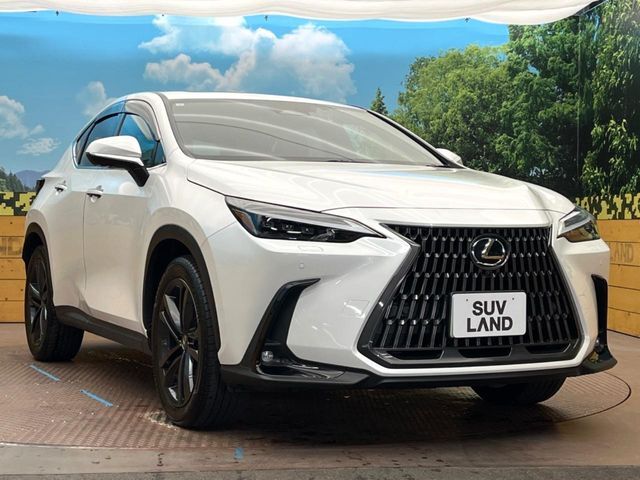大好評のボディコーティング「弾スプラッシュコート」もご納車までに施工可能。通常のガラスコートと異なる、耐久年数6年の無機質ガラスコーティングが、ボディをキレイな状態に保ってくれます。