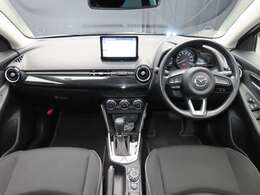 室内もご覧の通りにキレイですよ。ぜひ、実際にお座りになってお確かめください。