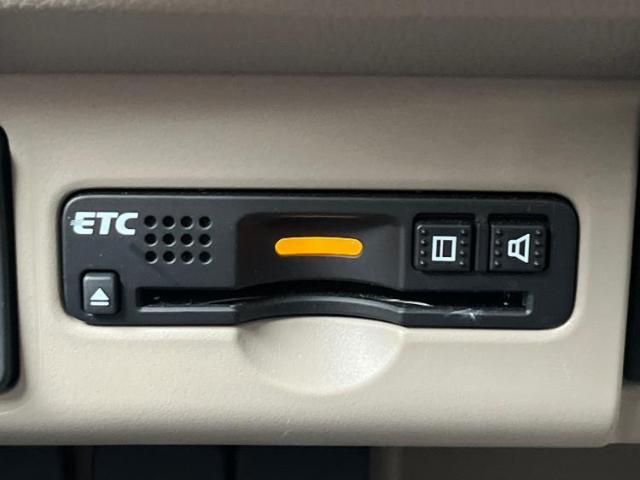 お車に合わせて無料保証以外にも、保証範囲、期間、距離を拡充させた有料保証もご用意しております！中古車の購入が初めてで不安・・・というお客様もご安心ください！