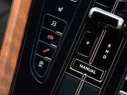 【　全国へ陸送納車OK　】沖縄から北海道までの実績多数あり。遠方でお車を見ることが難しい方でも安心！写真や動画サービス、鑑定証の提出、ライブ商談などをご用意。もっと詳しく見たい！は大歓迎です！