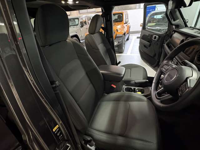 運転席乗り込み目線です。