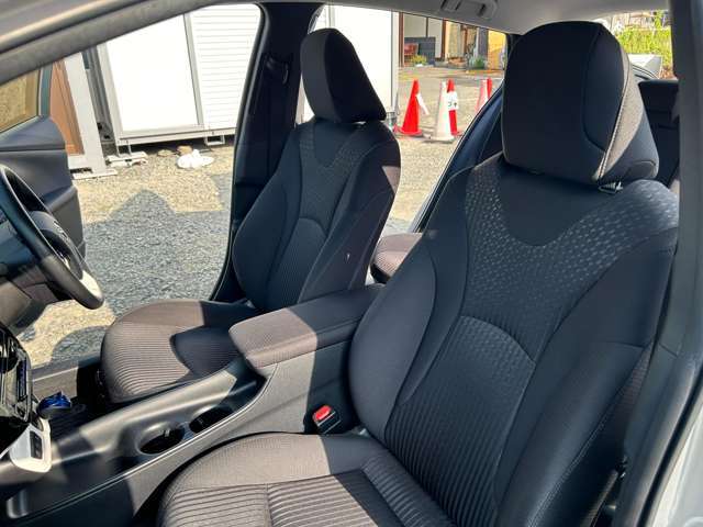 掲載後わずか1日で売れてしまう車も多いです！売約済みだとご迷惑をお掛けしてしまう為、ご来店の際は事前に　電話番号　055-298-6227へご連絡を♪