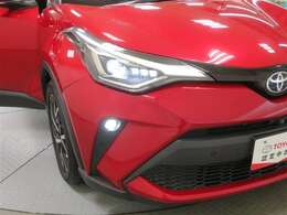 Bi-Beam　LEDヘッドランプ＋LEDクリアランスランプ＋LEDターンランプ＋LEDデイライト＋LEDフロントフォグランプ　少ない電力で明るく照らします☆彡
