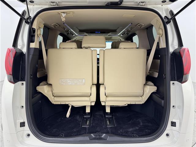 ◆【トランク】積み込みやすくて、たっぷり積める荷室です。シートアレンジできるものは、乗車人数と荷物の量や大きさによってシートを動かすことができるので、より快適なドライブが可能です！