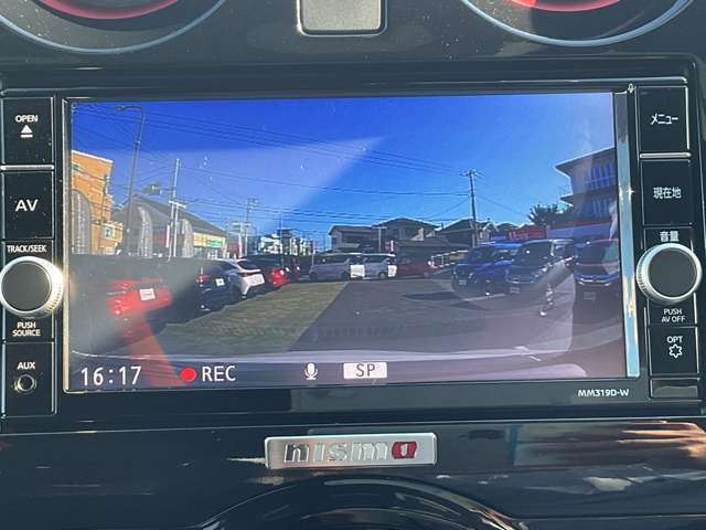 ナビ連動の前方ドライブレコーダー搭載