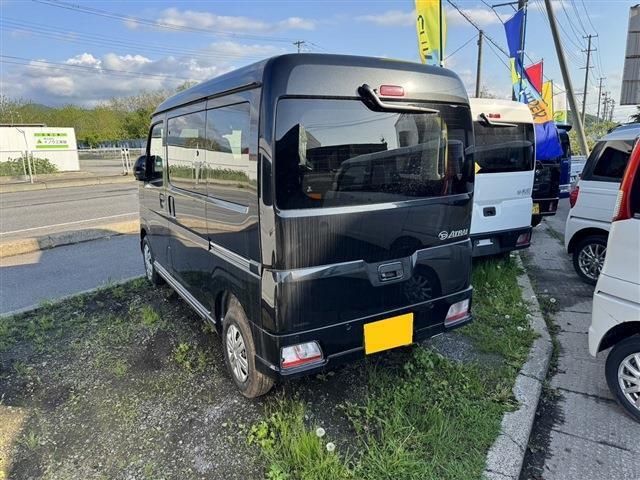 グループ総在庫数約300台以上！！また「メンテナンスサポート」「U-CAR安心サポート」等の購入後のサービスも充実！たくさんのお問い合わせ・ご来店心よりお待ちしております！