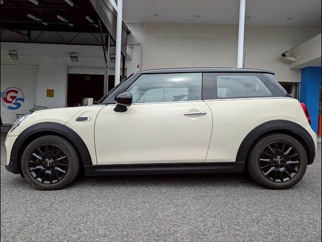 車検・点検サポート付きの更新型の「MINISワランティ-」。最大13年、10万キロまで更新可能です。保証項目は最大247項目！！