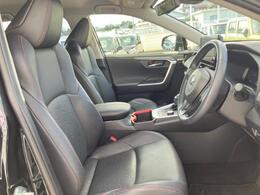 「この車の写真をもっと見たい」「状態が気になる」「この装備はついている？」どんな小さな疑問でもお気軽にお問い合わせください！