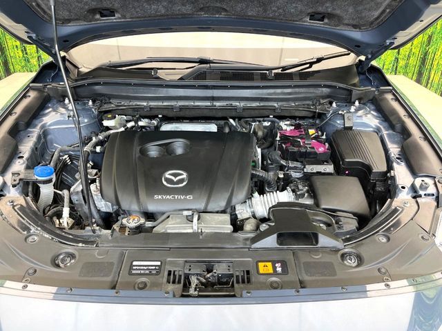 親切・丁寧な専門メカニックスタッフが応対！・車検・点検整備・事故等の修理などアフターサービスも安心。お車のカスタマイズもネクステージのサービススタッフまでご相談ください！