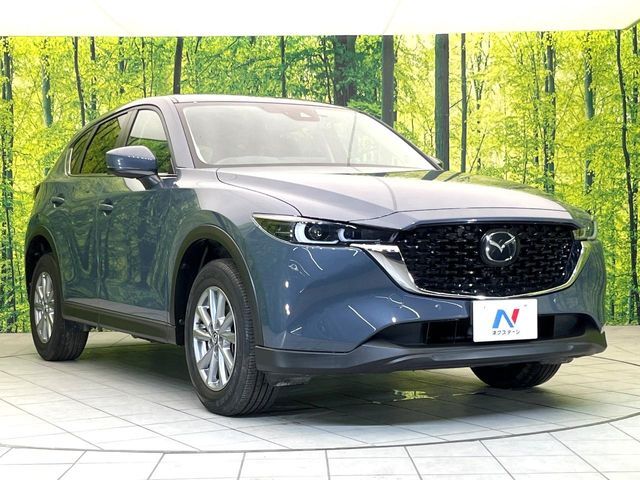 大好評のボディコーティング「弾スプラッシュコート」もご納車までに施工可能。通常のガラスコートと異なる、耐久年数6年の無機質ガラスコーティングが、ボディをキレイな状態に保ってくれます。