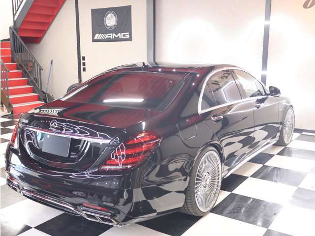 市場に少ないS600の中でもカスタムされた数少ない車両となっております。