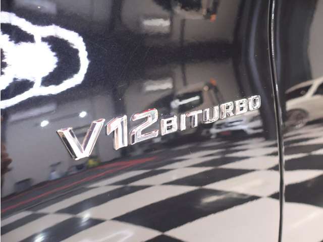 V12気筒最後のチャンスでございます。