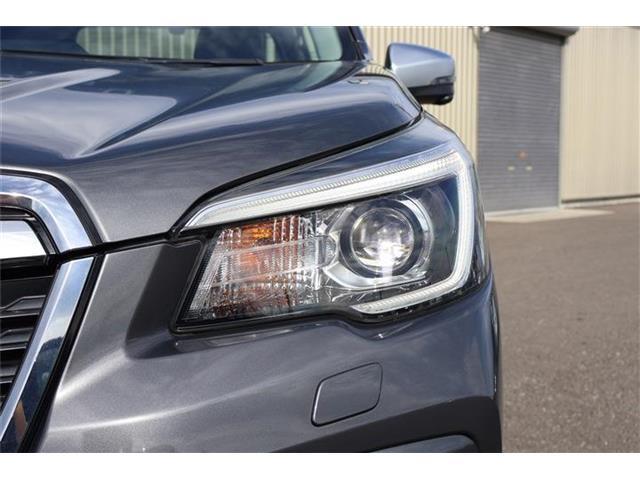 LEDヘッドライトで暗い夜道も明るく照らしてくれます！