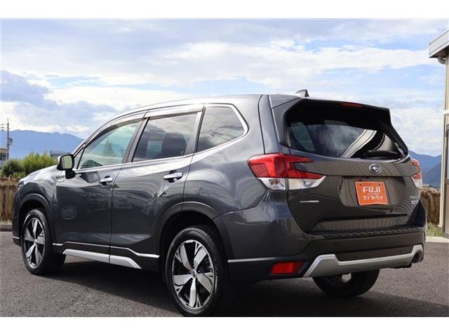 中古車は全車両、外部検査機関AISの鑑定書が付いています。お問い合わせ・ご来店の際は「カーセンサーを見ました」とお伝え下さい。