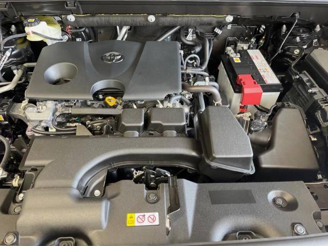 親切・丁寧な専門メカニックスタッフが応対！・車検・点検整備・事故等の修理などアフターサービスも安心。お車のカスタマイズもネクステージのサービススタッフまでご相談ください！