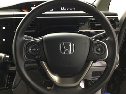 運転席周りも、雰囲気がいいでしょう。