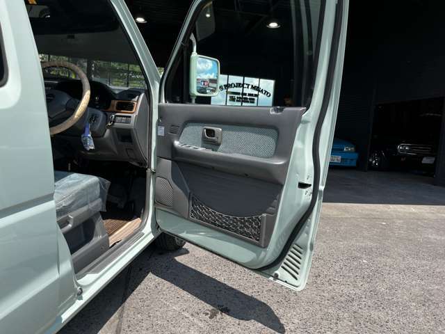 ★運転席ドアです★