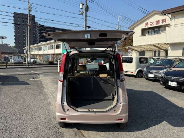 Rゲート開けるとこれだけのスペースが確保出来ます♪