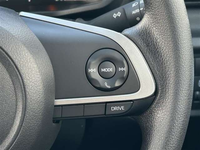 大切な人に気持ちよく乗ってもらいたい・・・そんな気持ちを込めてお客様のカーライフのお手伝いをさせてください。