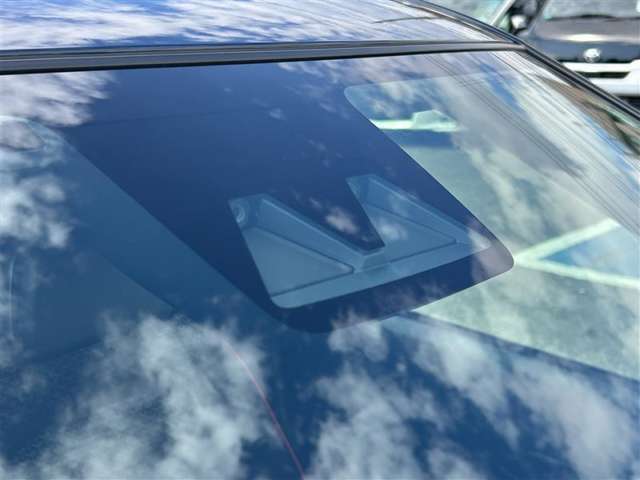 当店の展示車両に、ご興味を持っていただき誠にありがとうございます。ネット掲載車両の為、売約済みの場合もございますので、ご来店前に在庫のご確認をお願い致します。