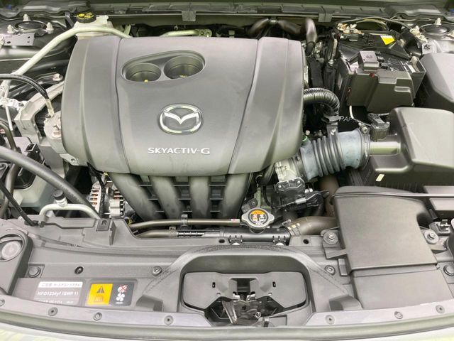 親切・丁寧な専門メカニックスタッフが応対！・車検・点検整備・事故等の修理などアフターサービスも安心。お車のカスタマイズもネクステージのサービススタッフまでご相談ください！