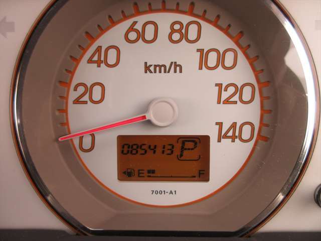 走行距離が8万キロ台ですので、まだまだお乗りいただけますよ！