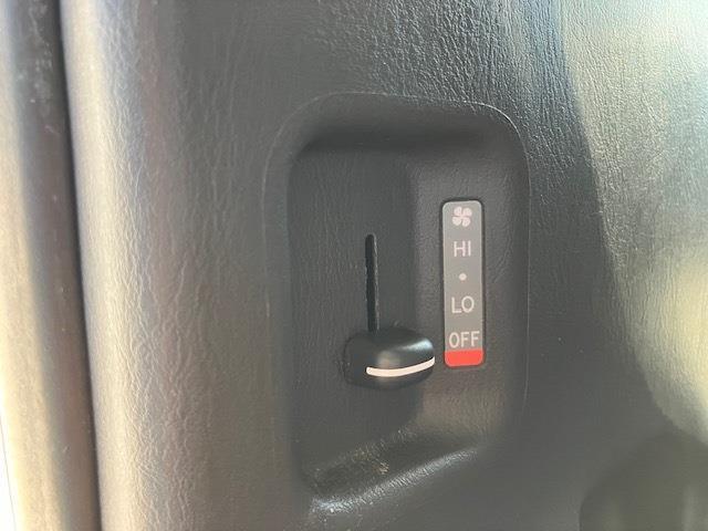 お探しのお車も全国規模のネットワークを屈してご希望のお車を探し出します！！