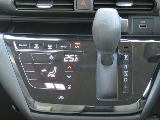 ★オプションも古城モータースにお任せ★　　★カーナビやコーティングなど多くのオプションをご用意させて頂いております★
