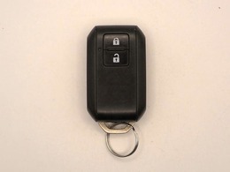 ◆三重県最大級の大型屋内中古車センター♪ヴァーサス鈴鹿店です♪オールジャンルの展示車が盛り沢山です♪在庫の無い車両のオーダーも受け付けます♪電話→059-384-5050までお問合せ下さい◆