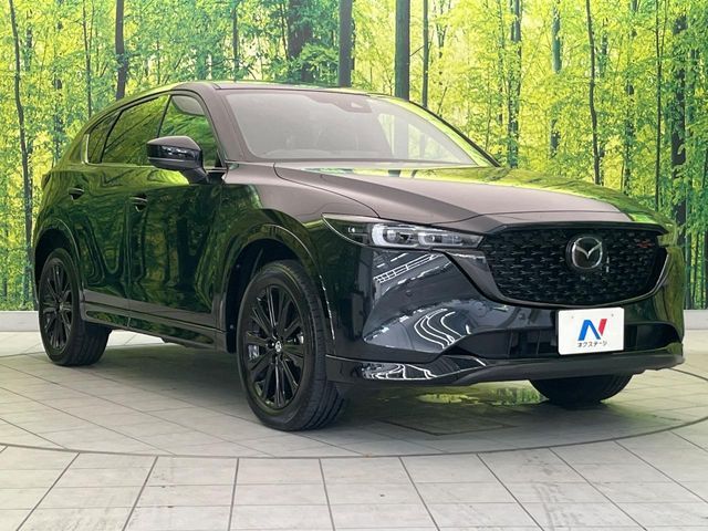 大好評のボディコーティング「弾スプラッシュコート」もご納車までに施工可能。通常のガラスコートと異なる、耐久年数6年の無機質ガラスコーティングが、ボディをキレイな状態に保ってくれます。