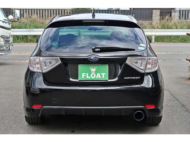 FLOATでは、不明瞭な諸費用は頂きません！解りやすく、必要最低限の諸費用でご案内させていただきます。程度の良いオススメ出来るお車を、お買い得価格で♪