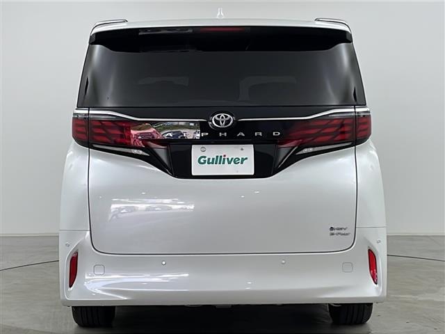 【後】北は北海道から南は沖縄まで、お車は全国にご納車が可能です！お電話、メール、動画などでリモートでお車のご案内も可能です！親切、丁寧に対応させて頂きますのでお気軽にご相談ください！